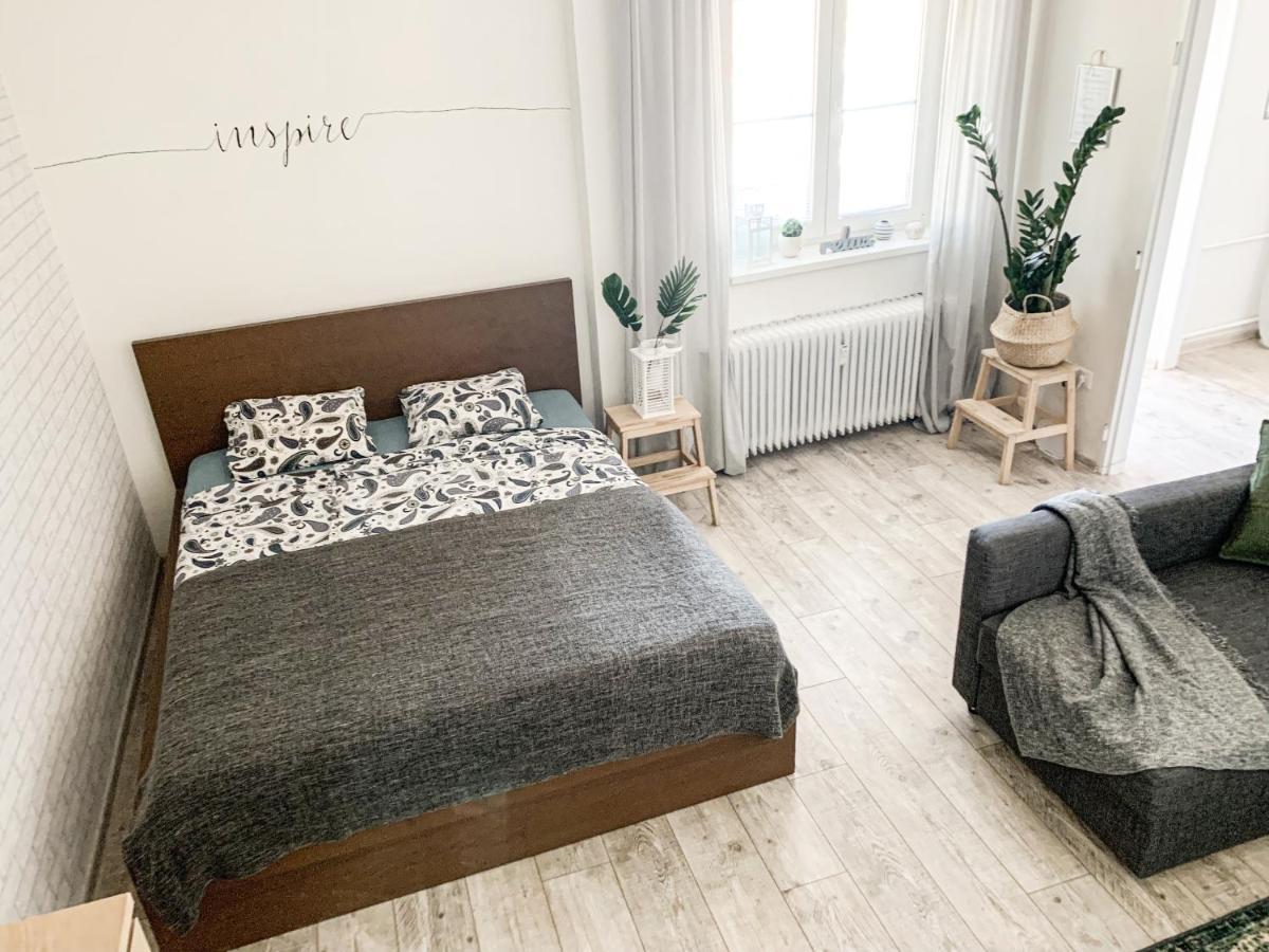 Charming Apartment In Paradise Called Bratislava Exterior foto